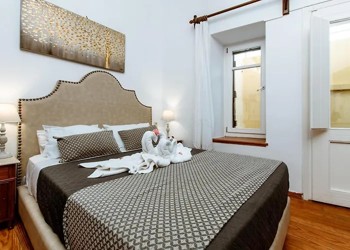Quarto com cama queen